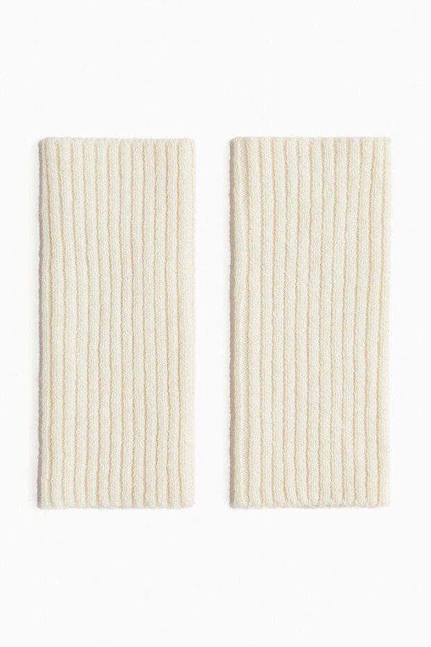 Fingerless gloves