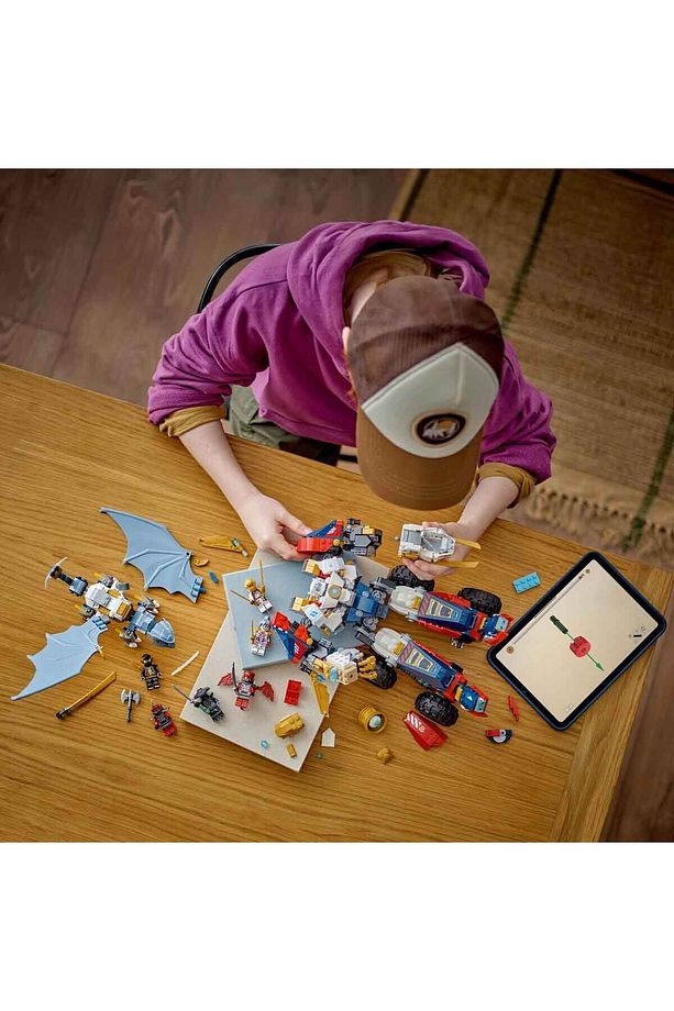NINJAGO Zane’in Ultra Kombo Mech’i 71834 - 9 Yaş ve Üzeri Çocuklar için Araba, Jet ve E - 8