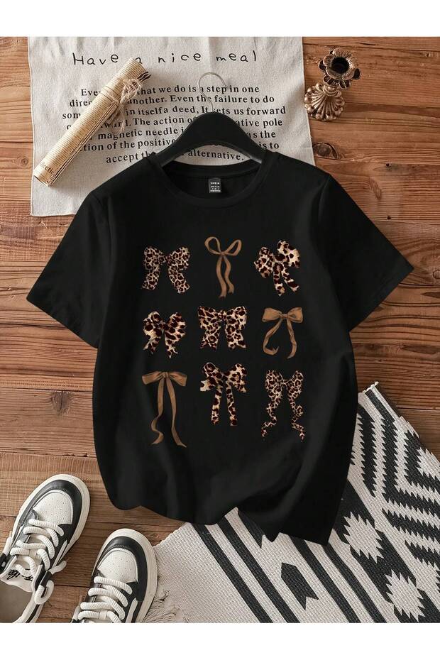 Leopard Ribbons T-Shirt - Black Oversize Printed Crew Neck Printed Short Sleeve Loose Fit