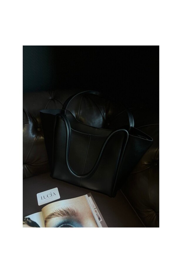 حقيبة كتف جلدية سوداء روبي - 1