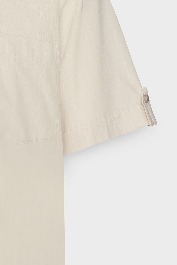 Erkek Bej Comfort Fit Rahat Kesim Düğmeli Yaka Keten Görünümlü %100 Pamuk Flamlı Kısa Kollu Gömlek - 8