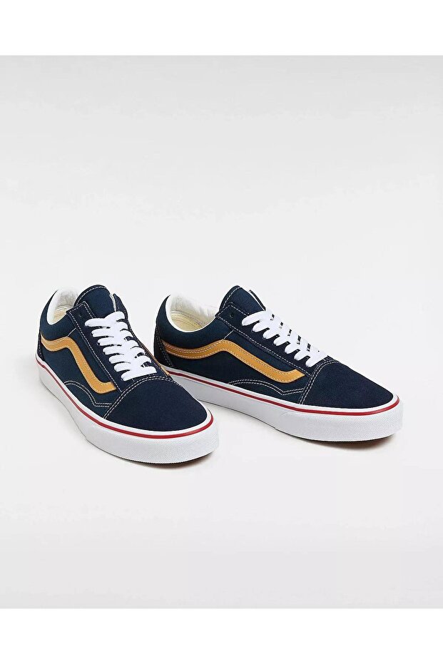 Old Skool Unisex Sneaker - 2