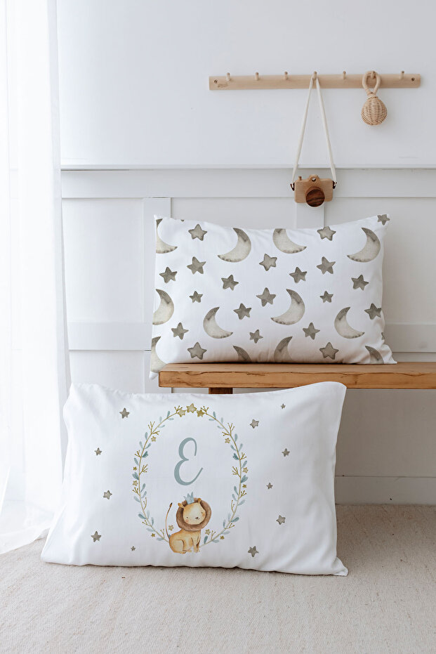 2 Pillow Cases (35X45) Little Lion Series - Letter E