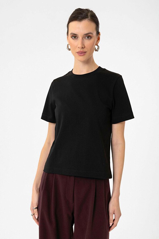 Crew Neck Basic T-Shirt