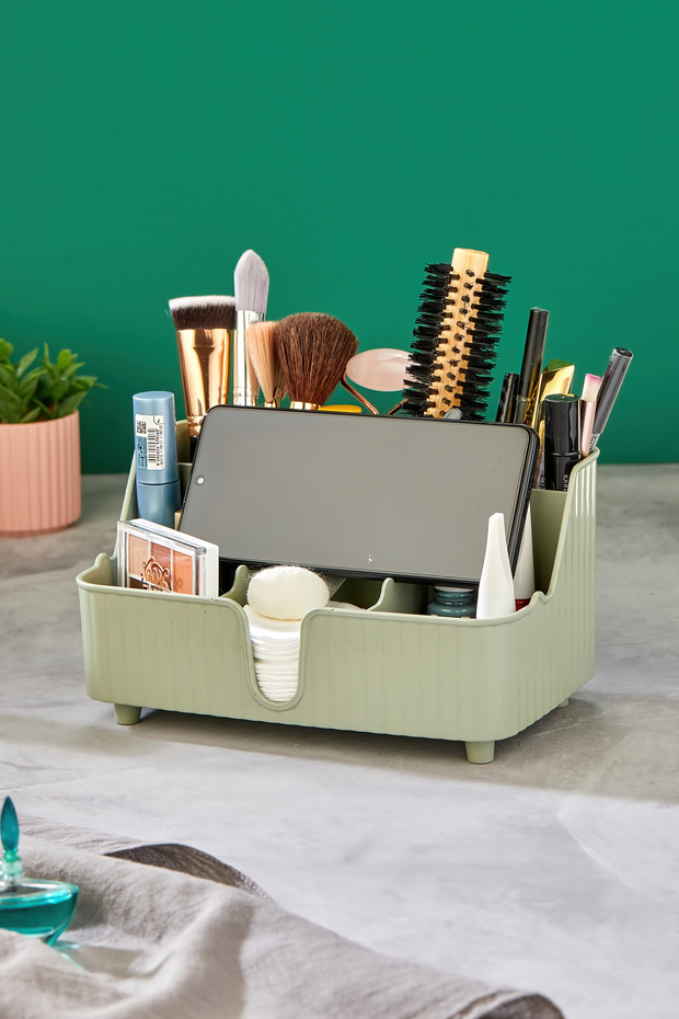 Line 6' Compartment Makeup Organizer - 5