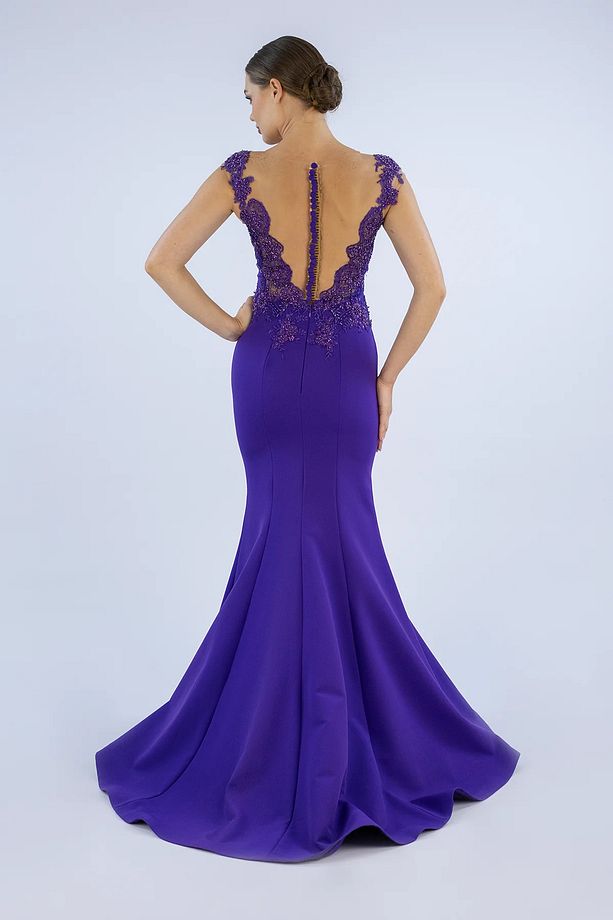 Alluring Exception Balık Kesim Nişan Elbisesi - 8