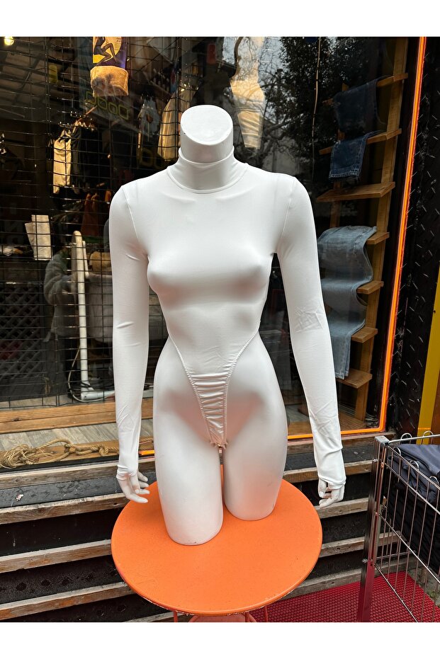 Kadın çıtçıtlı body