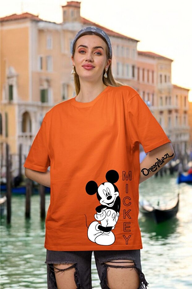 Mickey Printed Women's Oversize T-Shirt