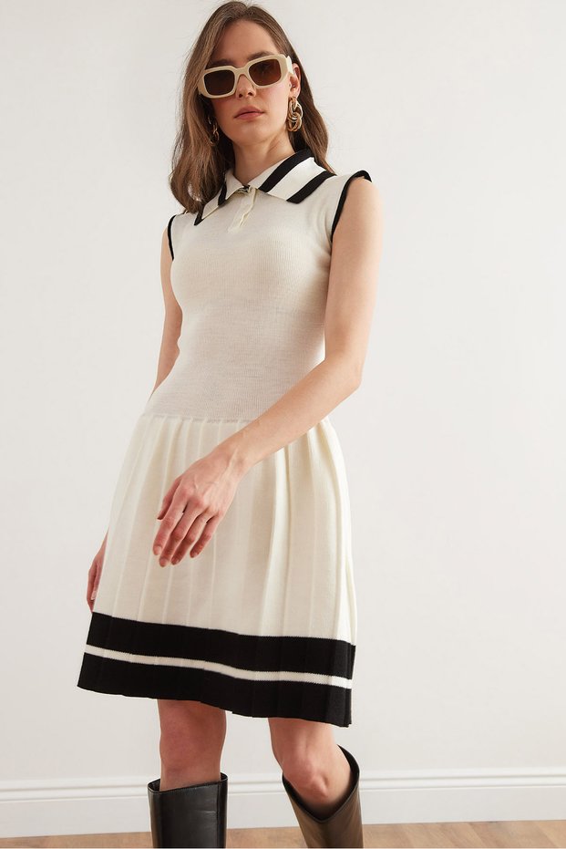 Women's White Polo Neck Skirt Pleated Knitwear Dress Elb- 19002337
