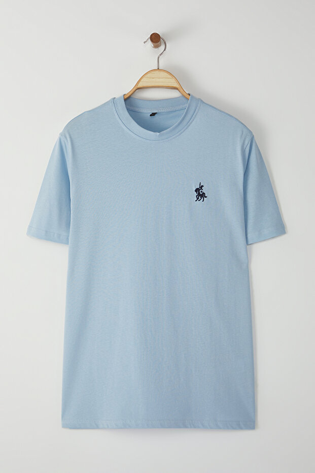 Açık Mavi Regular/Normal Kesim At Nakış Detaylı %100 Pamuklu T-Shirt TMNSS24TS00056 - 4