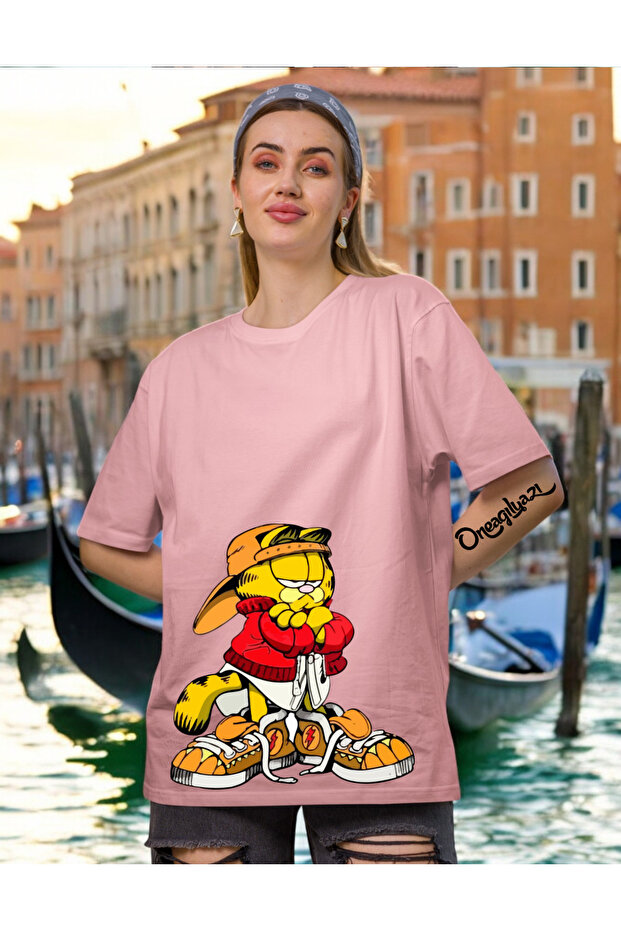 Garfield Design Printed Women's Oversize T-Shirt