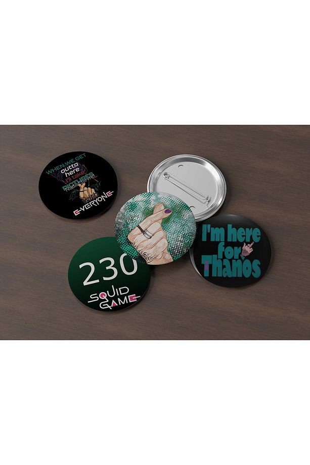 4 Adet Squid Game player 230, Thanos Pin Rozet - 1