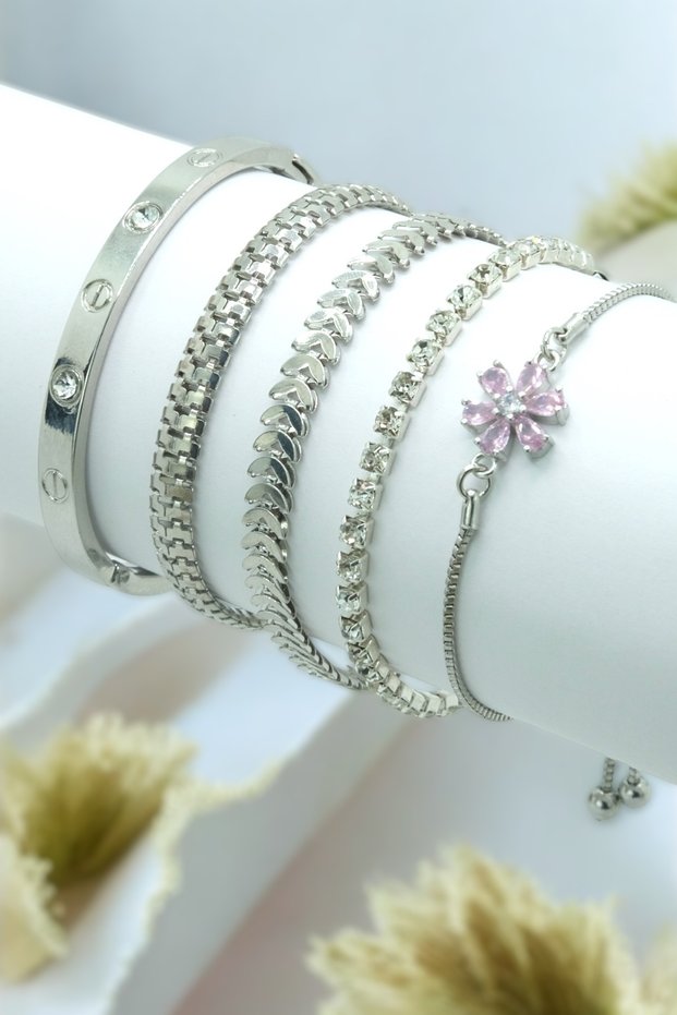 5-Piece Elevator Pink Lotus Detail Silver Color Women's Bracelet Set