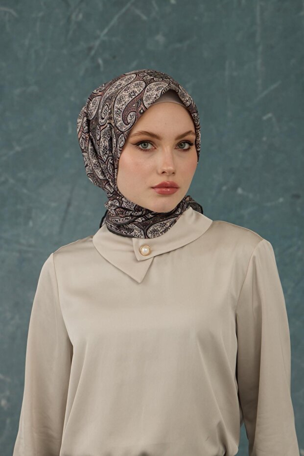 وشاح قطني رقيق بنمط عثماني - 1