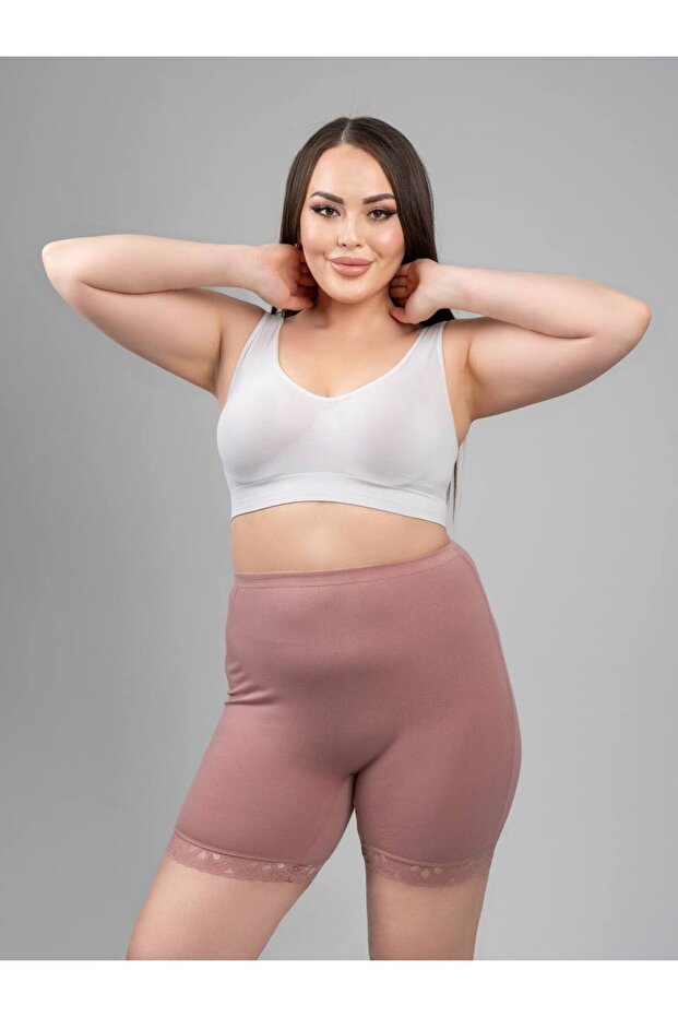 سراويل نسائية كبيرة الحجم