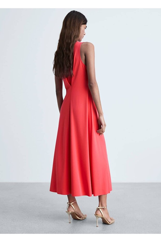 V yakalı triko elbise - 4