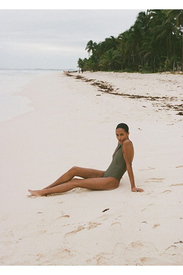 Sırtı bantlı mayo - 7