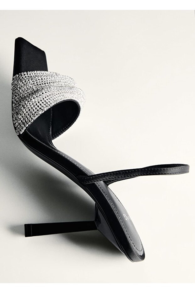 Strass taşlı topuklu sandalet - 5