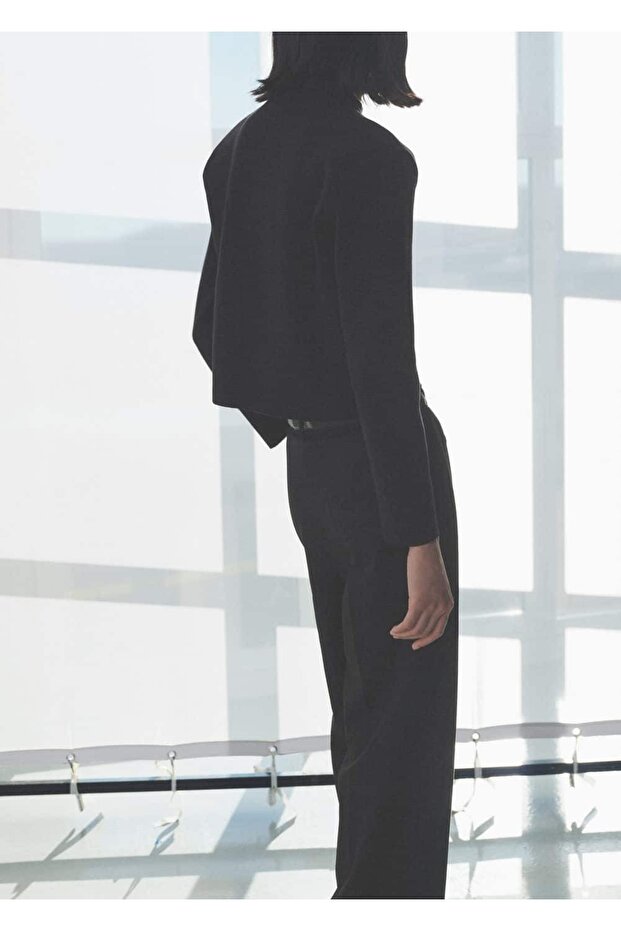 Mücevher düğmeli şerit yakalı ceket - 4