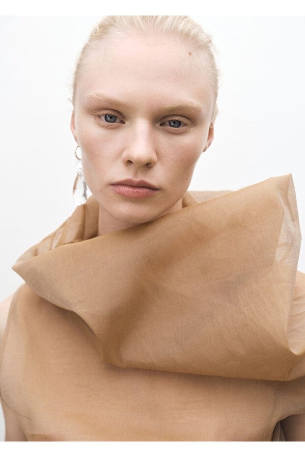 Asimetrik yakalı ipek bluz - 5