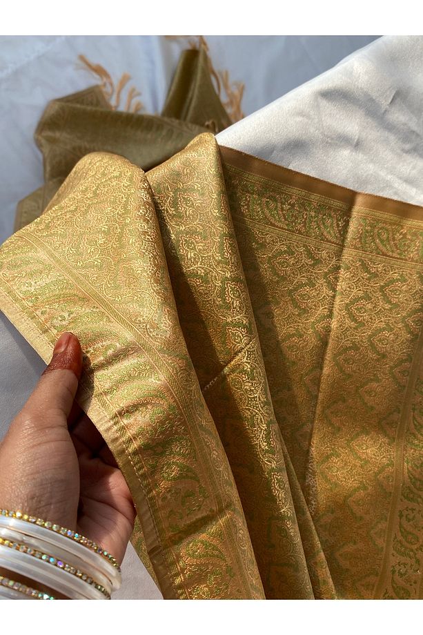 Hint Altın Sarısı Varanasi İpek Şal – Zarafetin Dokunuşu - 3