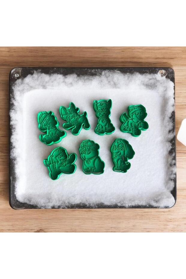 Paw Patrol Cute Set of 7 Cookie Molds and Stamps
