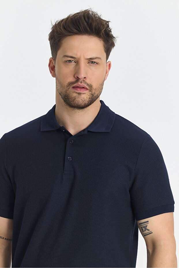 Men's Non-Shrinkable 100% Cotton Fabric Slim Fit Slim Fit Navy Blue Non-Curling Polo Neck T-Shirt