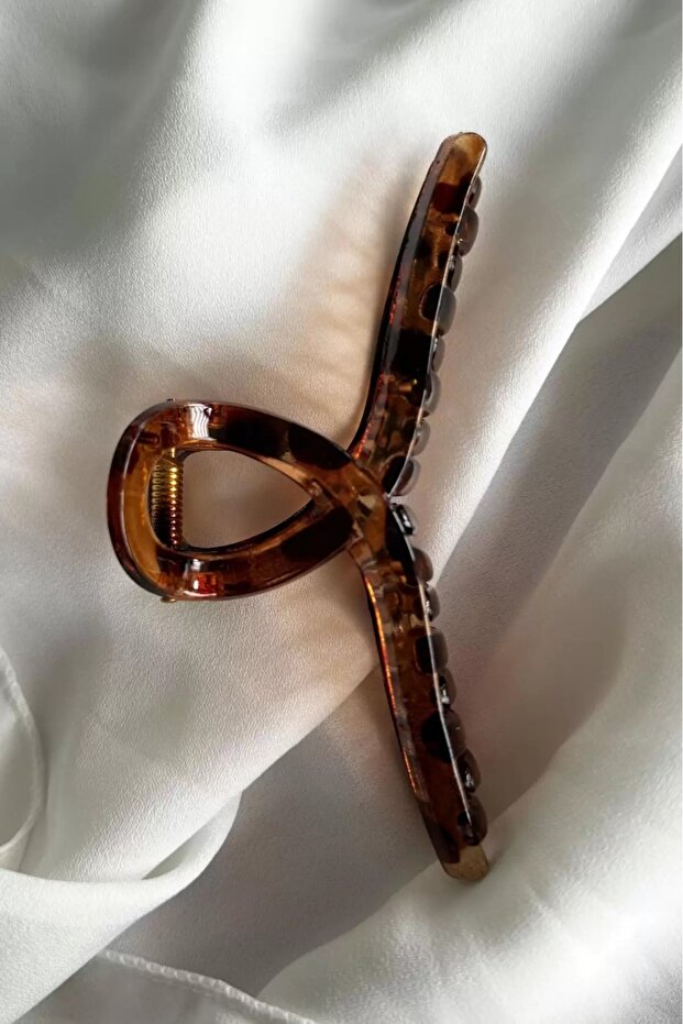 Brown Leopard Patterned Latch Buckle - 2