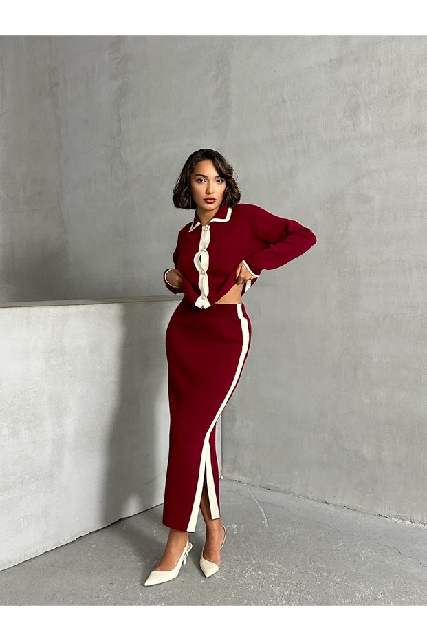 Women's Burgundy Pearl Buttoned Skirt Knitwear Set