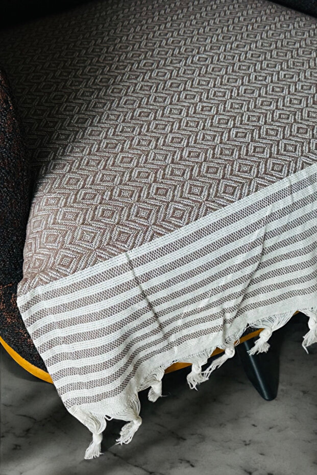 Nova Kahve Tekli Koltuk Berjer Örtüsü 70 x 90 cm Sadece Oturma Alanına Pamuklu Püsküllü - 2