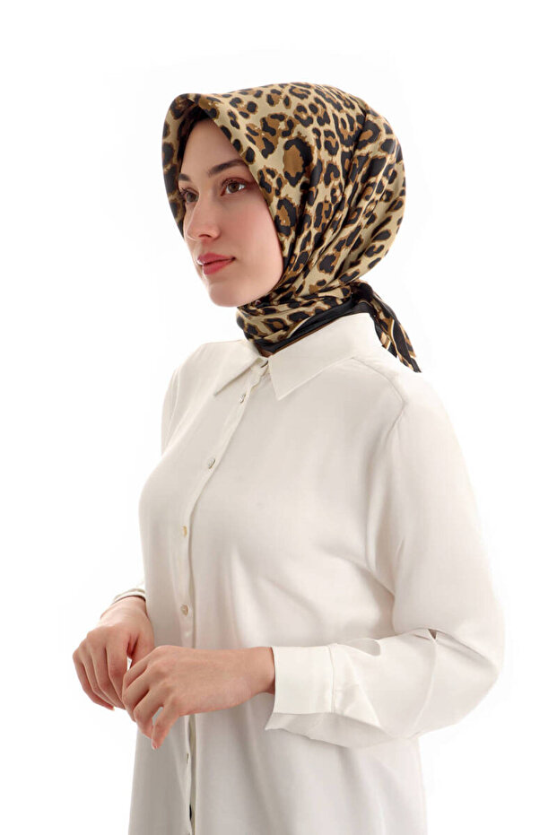 Taba Leopard Pattern Twill Silk Scarf - 2