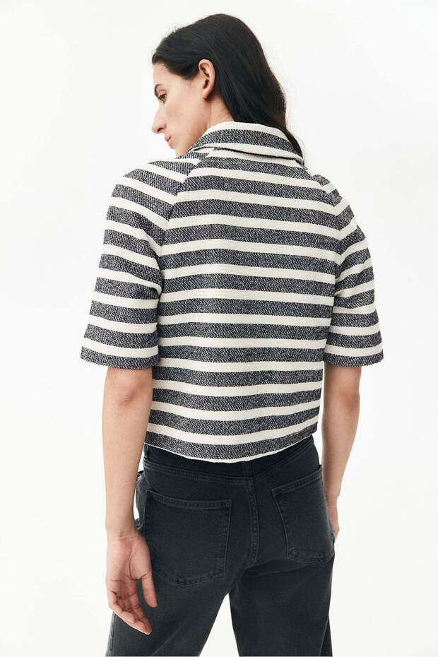 سترة قصيرة الأكمام - 6