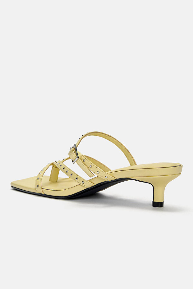 Zımbalı ve topuklu terlik - 4