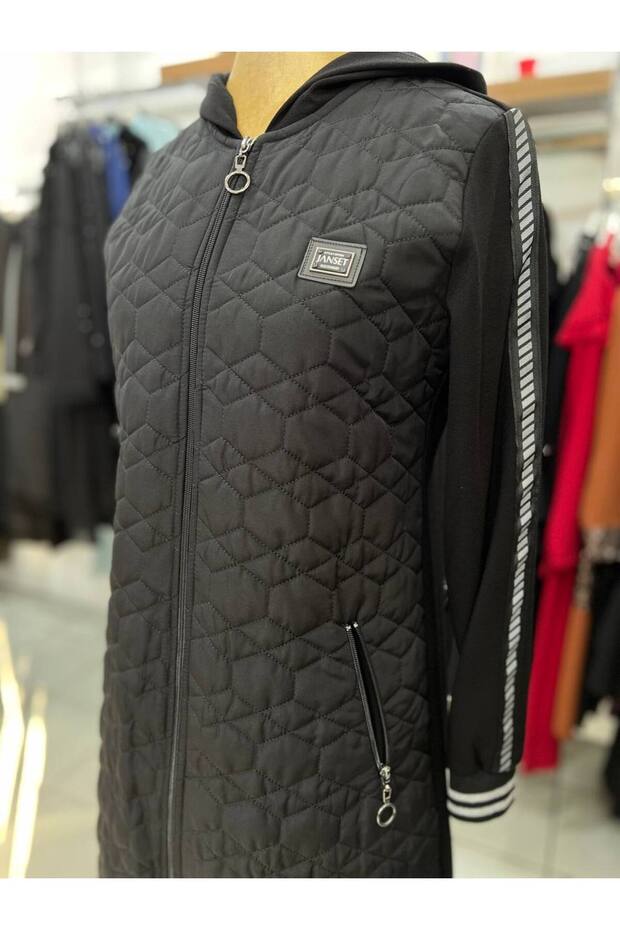 Kapitone Detaylı Kap - 2