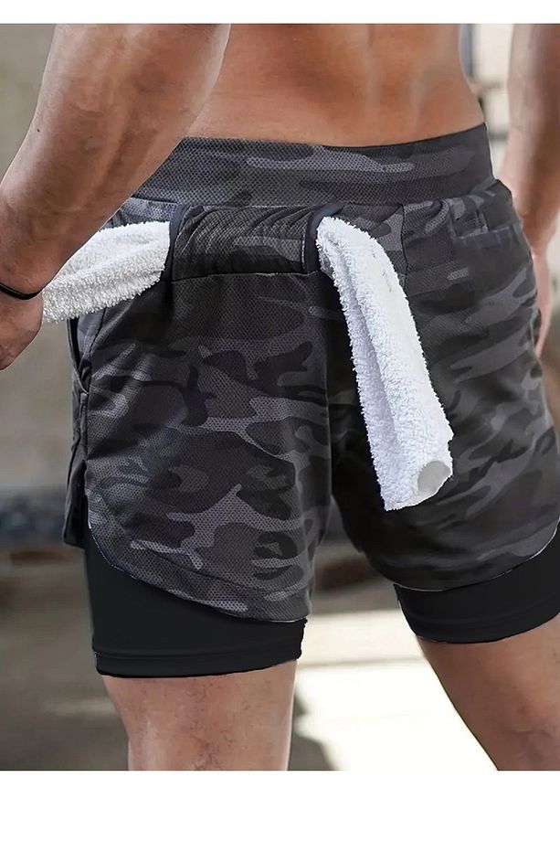 Kamuflaj desen Sporcu Şortu, Alt Siyah Tayt Görünümlü Çok Cepli Taytlı Spor Şortu - 3