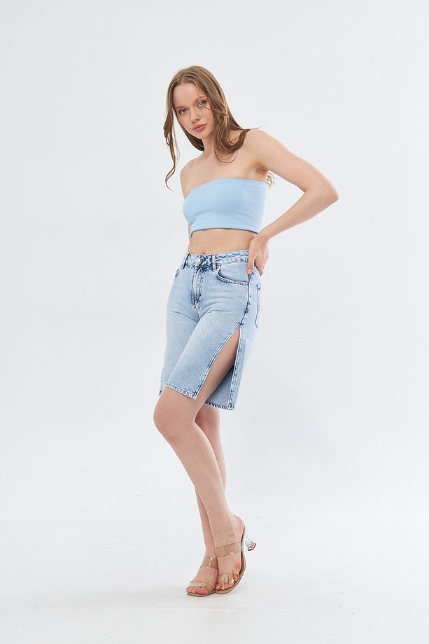Kadın Yüksek Bel  Paça Yanları Yırtmaçlı Denim Şort - 6