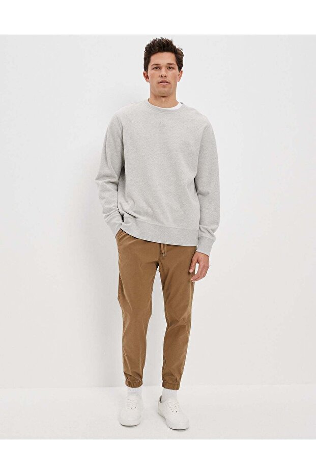 Ae Trekker Jogger - Comfortable and Fashionable Design
