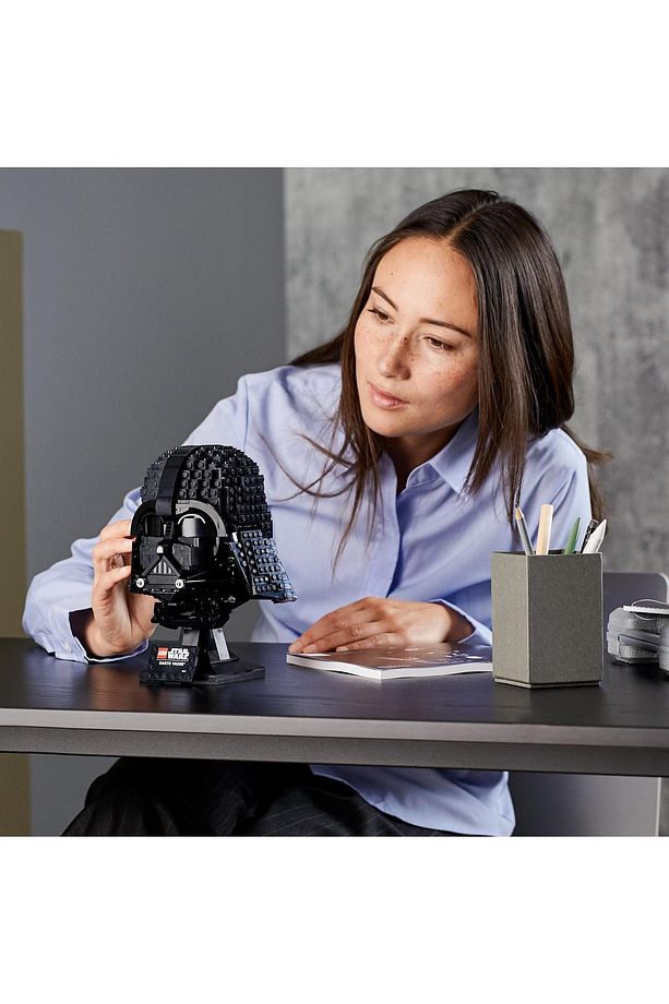 ® Star Wars™ Darth Vader™ Kaskı 75304 - 18+ Yaratıcı Oyuncak Yapım Seti (834 Parça) - 5