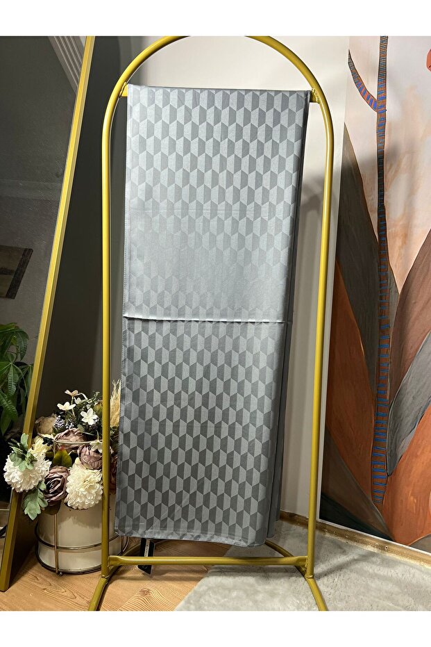 Jacquard Shawl Hexa Pattern - 1