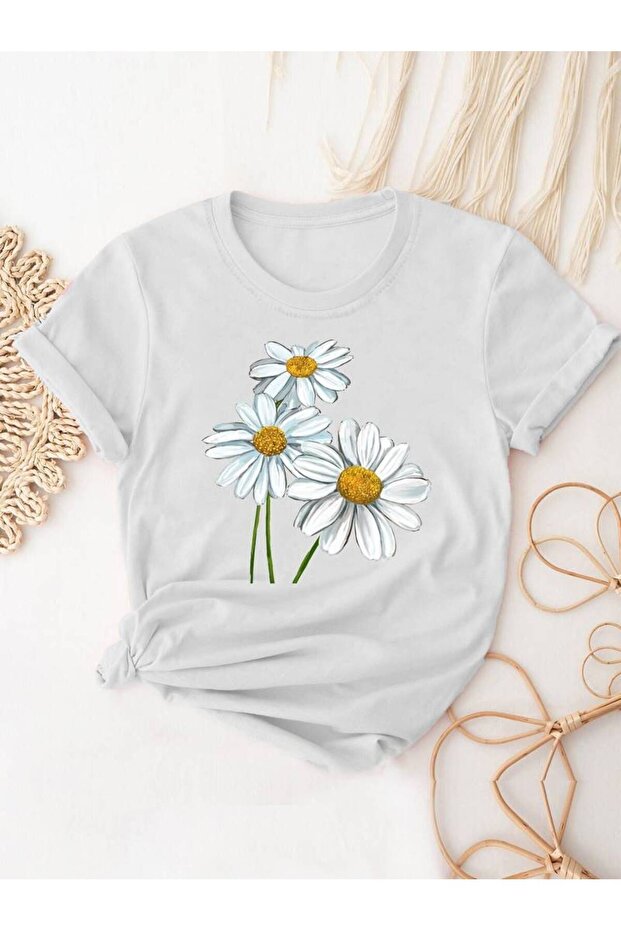 Cute Daisy Printed Oversized T-Shirt