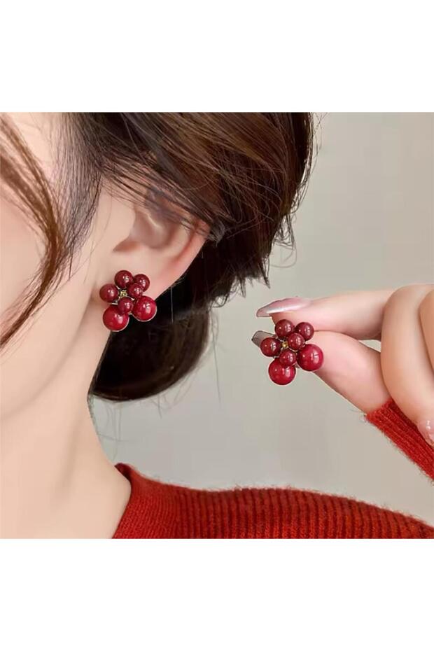 Burgundy Ball Ball Vintage Earrings