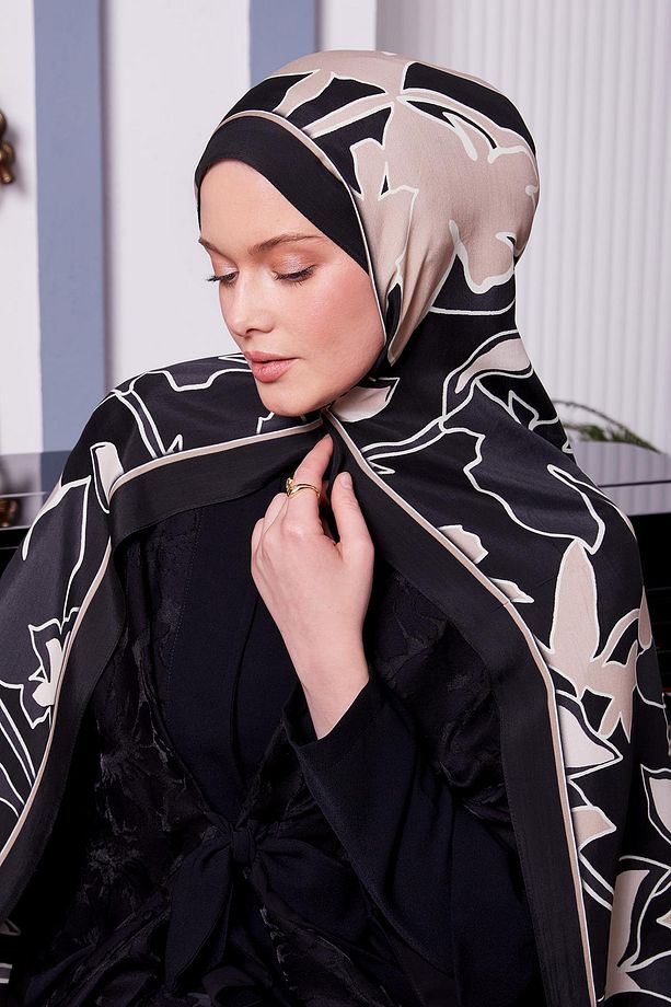 Siyah Yaprak Desen Royal Şal - 4