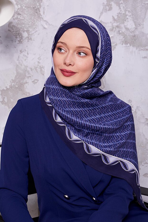 Navy Blue Labyrinth Pattern Royal Shawl
