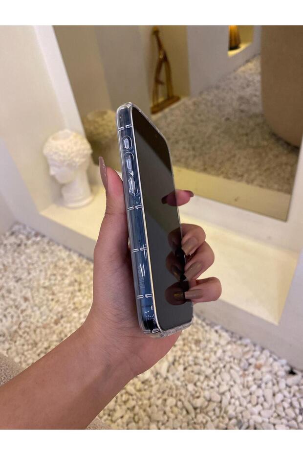 iPhone 15 Pro Launch Case (Leopard Print) - 5