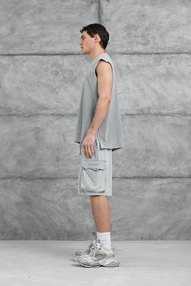 قميص داخلي رمادي مغسول كبير الحجم - 5