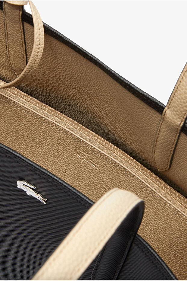 Anna Reversible Tote with Pouch - 4