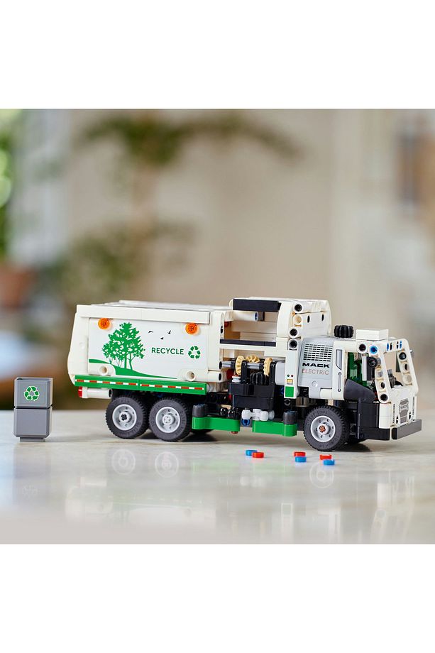 ® Technic Mack® LR Electric Çöp Kamyonu 42167 - 8+ Oyuncak Model Yapım Seti (503 Parça) - 6