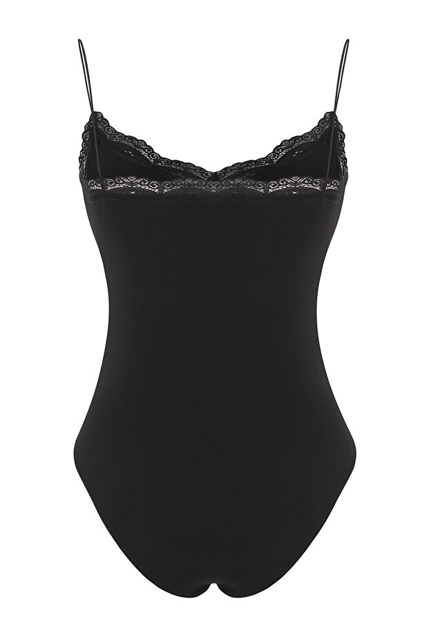 Siyah Dantel Detaylı Fitted/Vücuda Oturan Alttan Çıtçıtlı Esnek Örme Body TWOSS25BD00008 - 7