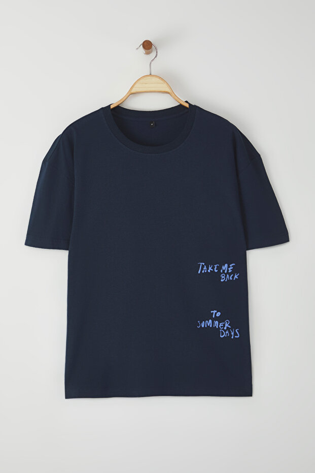 Lacivert 0versize/Geniş Kesim Yazı Baskılı %100 Pamuk T-Shirt TMNSS25TS00064 - 7