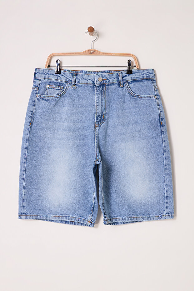 Açık Mavi Yüksel Bel Straight Fit %100 Pamuk Non-Stretch Denim Büyük Beden Şort TBBSS25AP00016 - 5